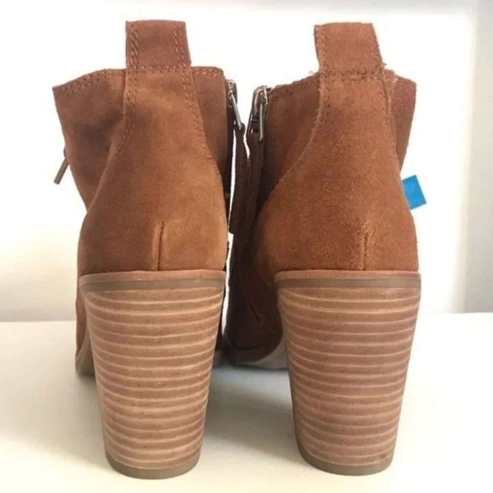 DOLCE VITA STANLI COGNAC SUEDE LACE UP ANKLE BOOT 8 NEW